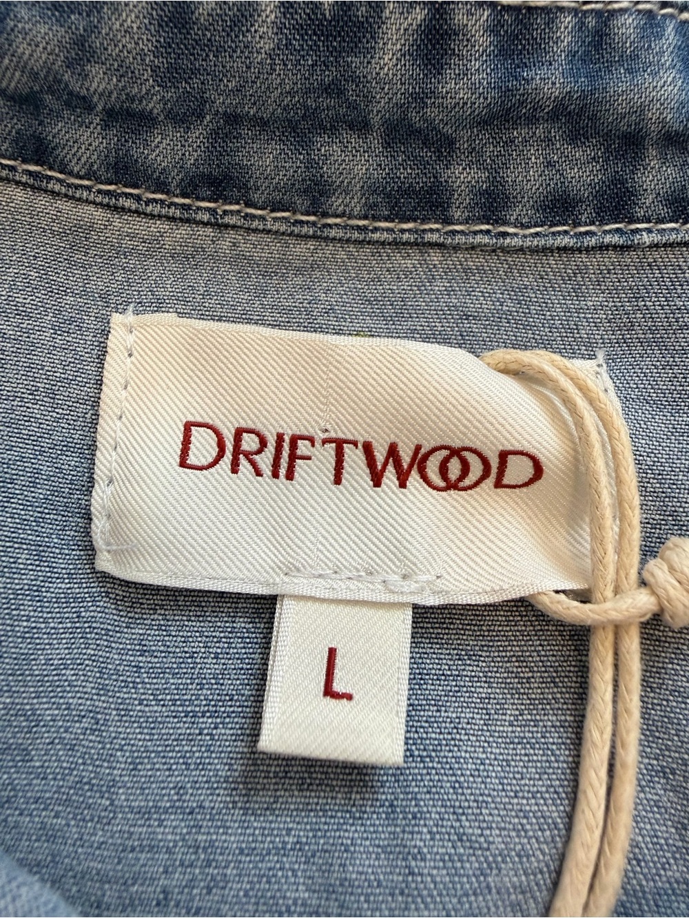 NWT Driftwood Ruffled Denim Chambray Lyocell Eyelet Button Up Western Shirt - Picture 6 of 10
